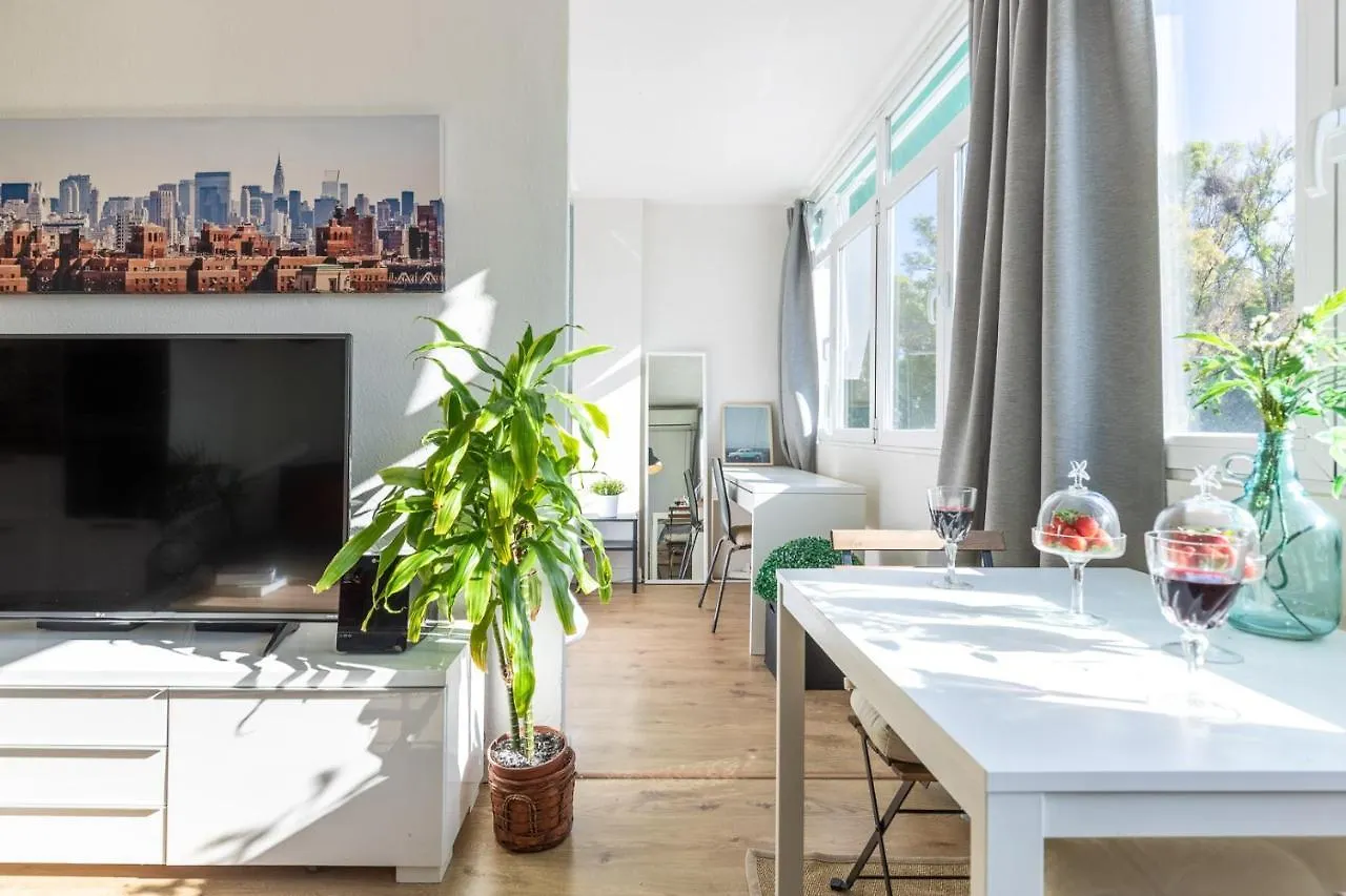 Living4Malaga Beach Apartment
