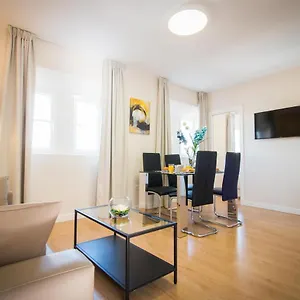 Apartamento Holidays2malaga Calle Nueva High Speed Wifi, Málaga